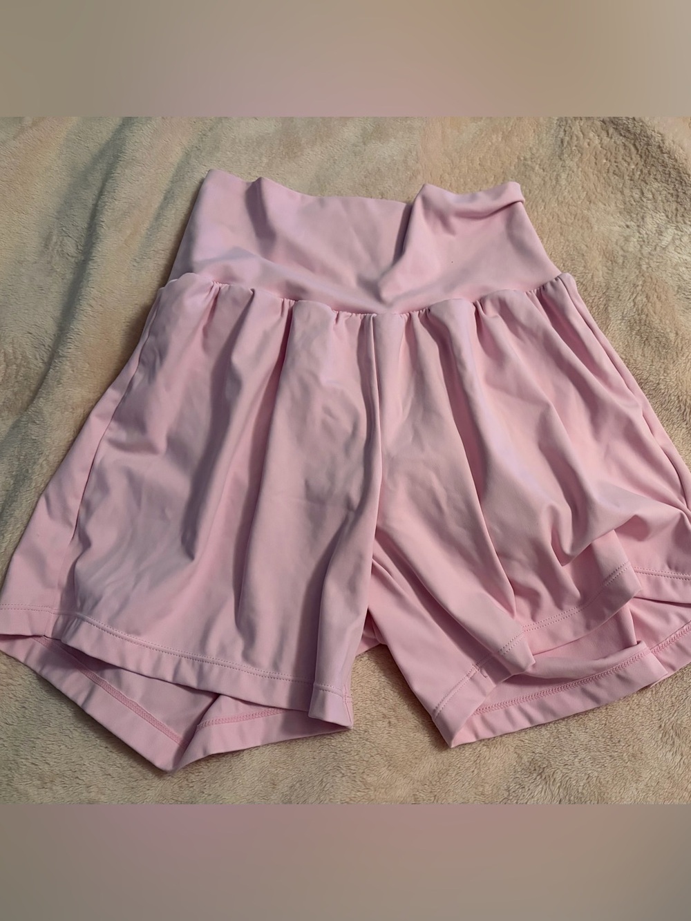 High-Waist Pink Women's Shorts Halara
